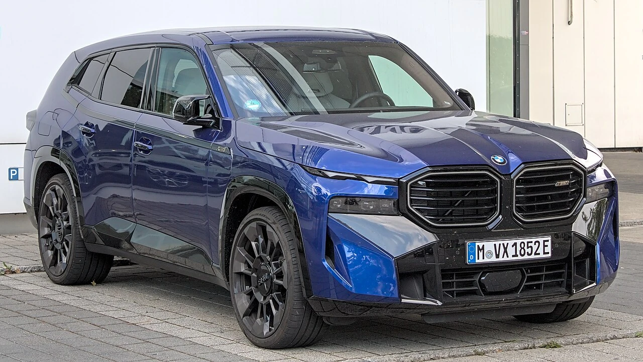 BMW XM в кузове G09