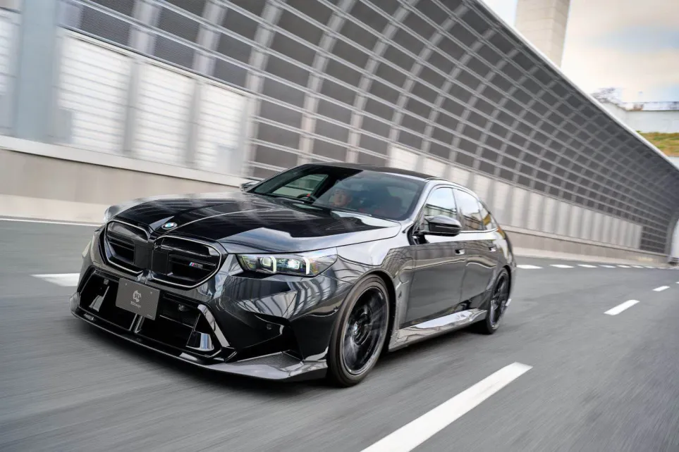 Карбоновый аэрокит 3D Design делает BMW M5 G90 ещё лучше