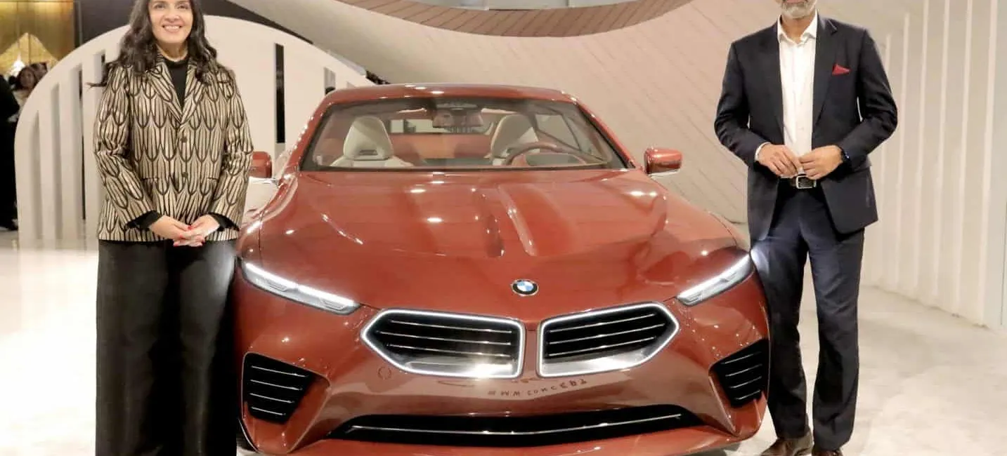 BMW привезла эффектный Speedtop на арт-ярмарку в Индии