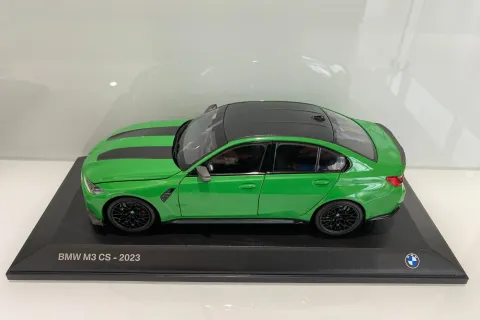 Миниатюра BMW M3 Competition, 1:18, (Green Black) Фото 1
