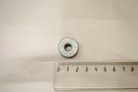 Гайка с буртиком самоконтрящаяся Фото 2