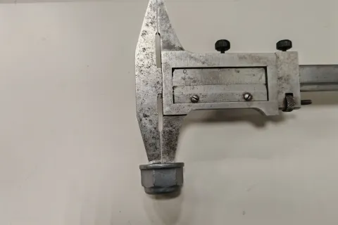 Гайка с буртиком Фото 3